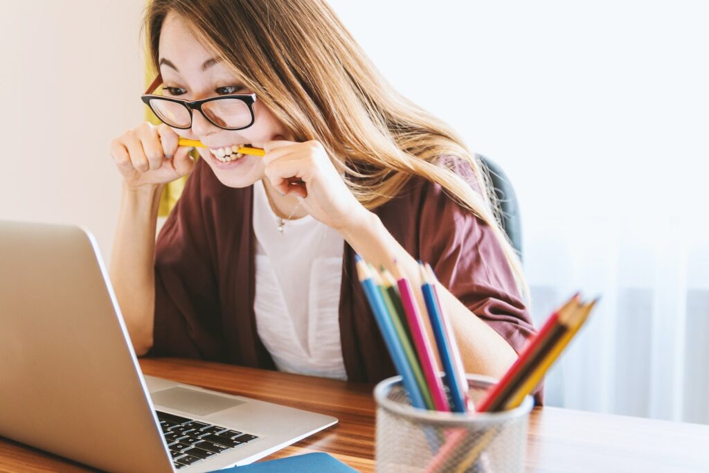 A Remote Worker in Conflict at Computer