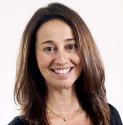 Julie Levinson Head Shot Julie Levinson Head Shot